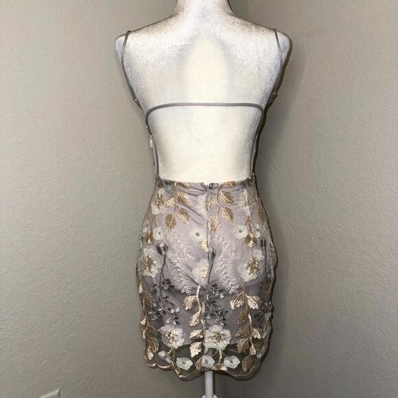 Lucy In The Sky Mini Dress Women's M Purple Gold Floral Mesh Overlay Coquette - Picture 3 of 8